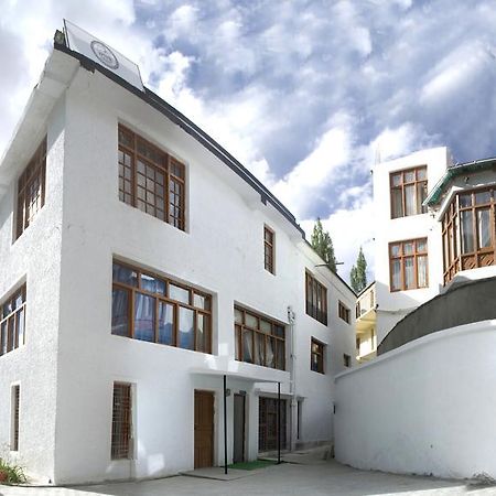 Horzay Hotel Leh Exterior foto